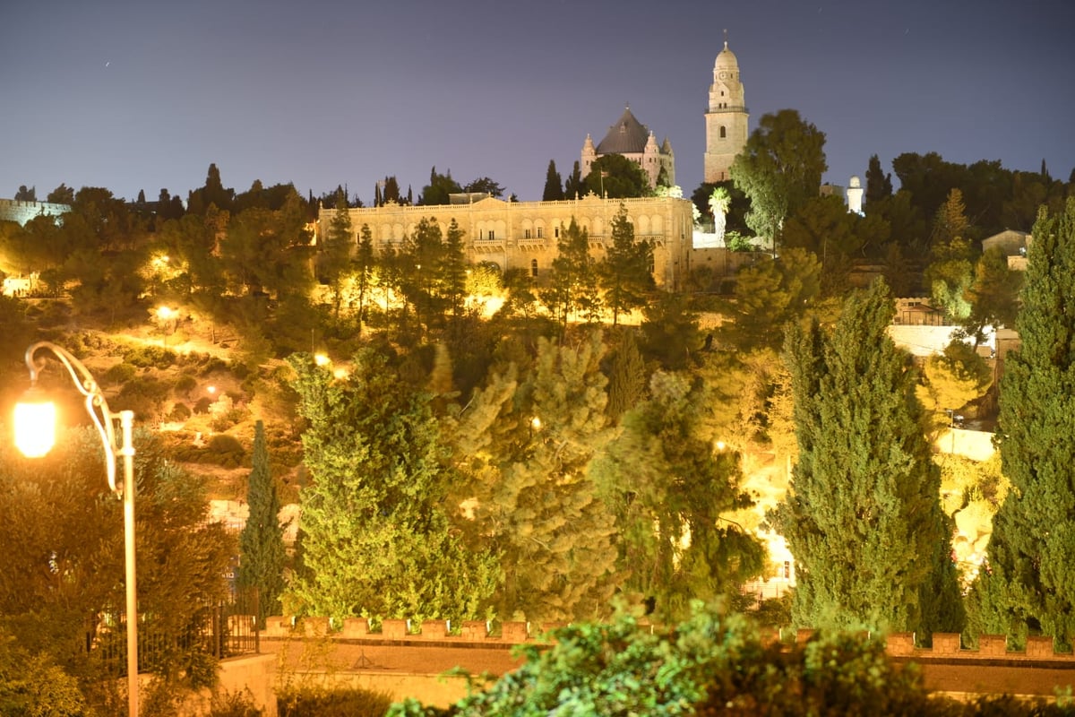 ימין משה הירושלמית מזווית מרהיבה  • צפו