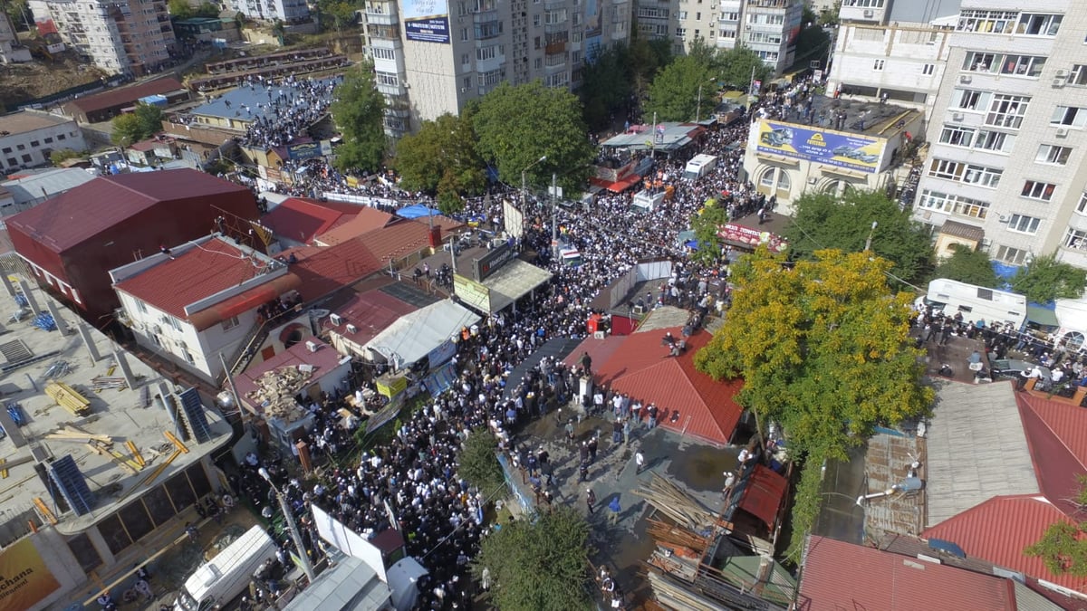 מעמד 'התיקון הכללי' באומן - בתיעוד מהאוויר • צפו