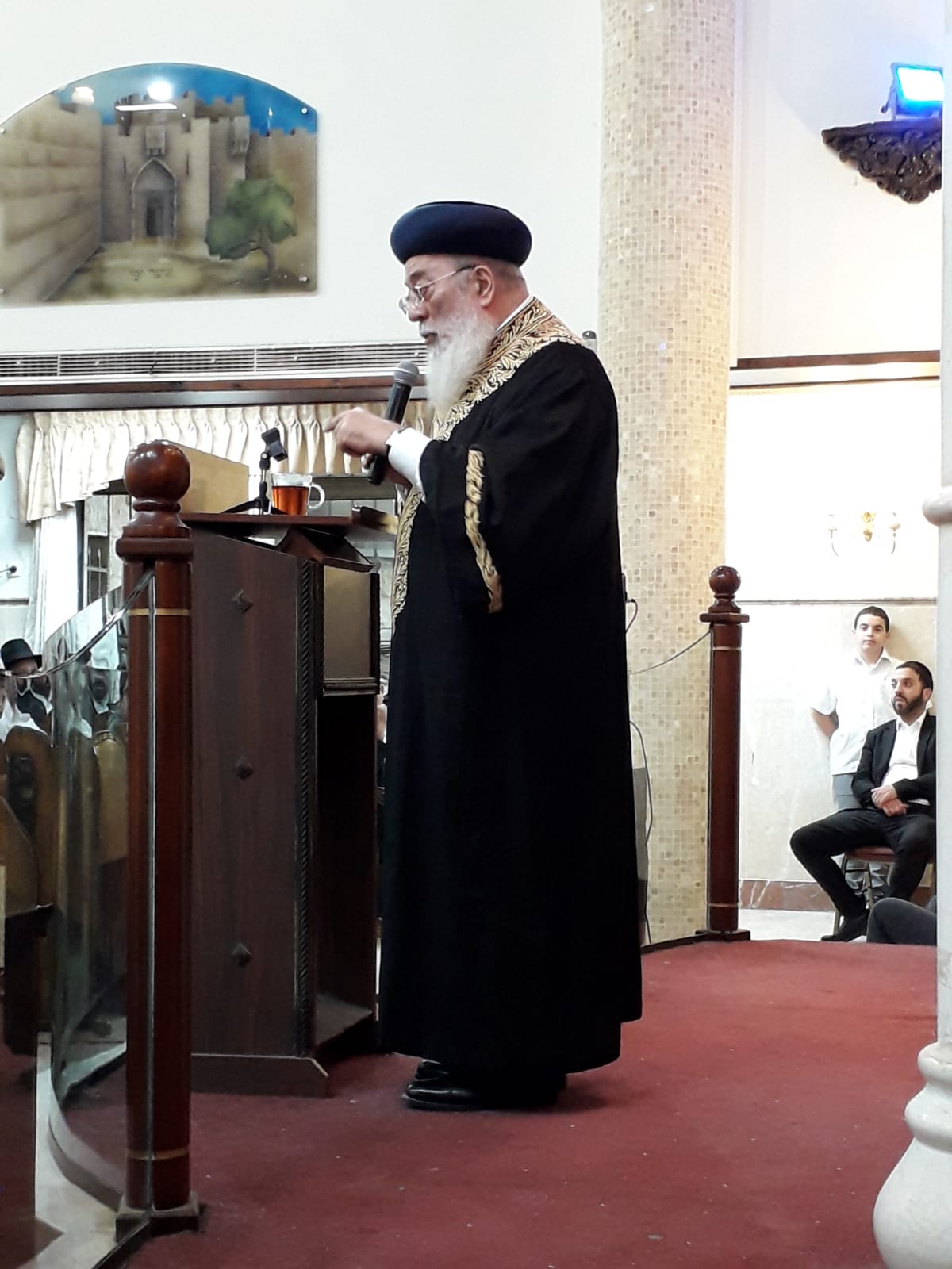 ערב ר"ה: עצרת סליחות בראשות הראשל"צ הגר"ש עמאר