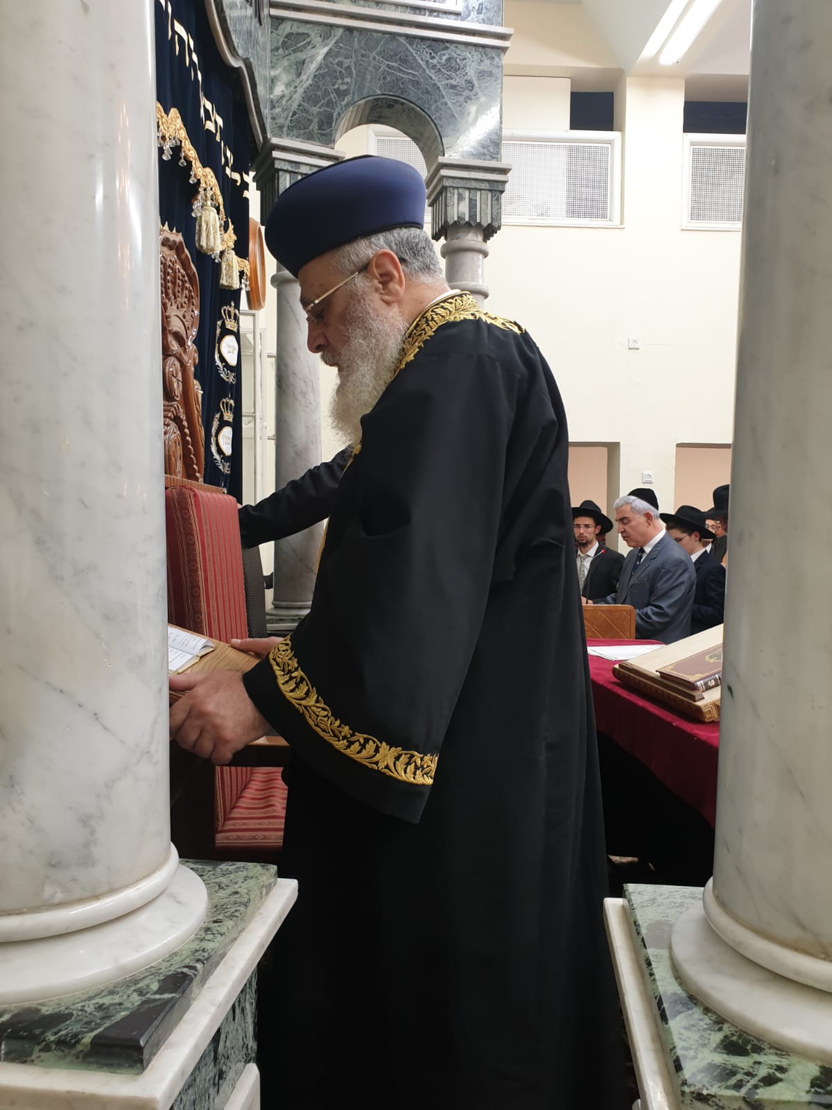 בחצות לילה: סליחות והתרת נדרים ב'יזדים'