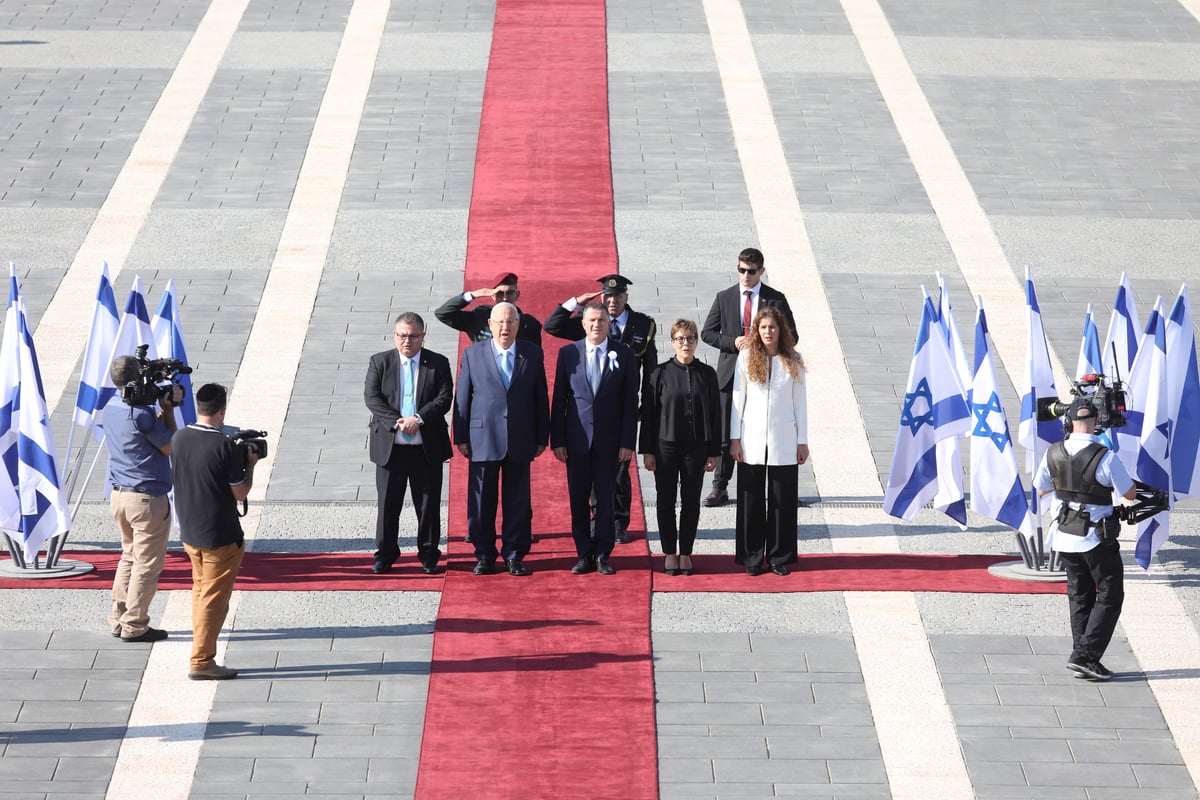 הנשיא ריבלין: "האזרחים הוציאו לכם כרטיס אדום"