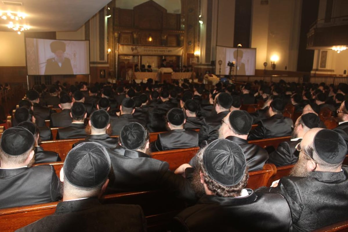 חסידי גור בארה"ב השתתפו בכנס חיזוק