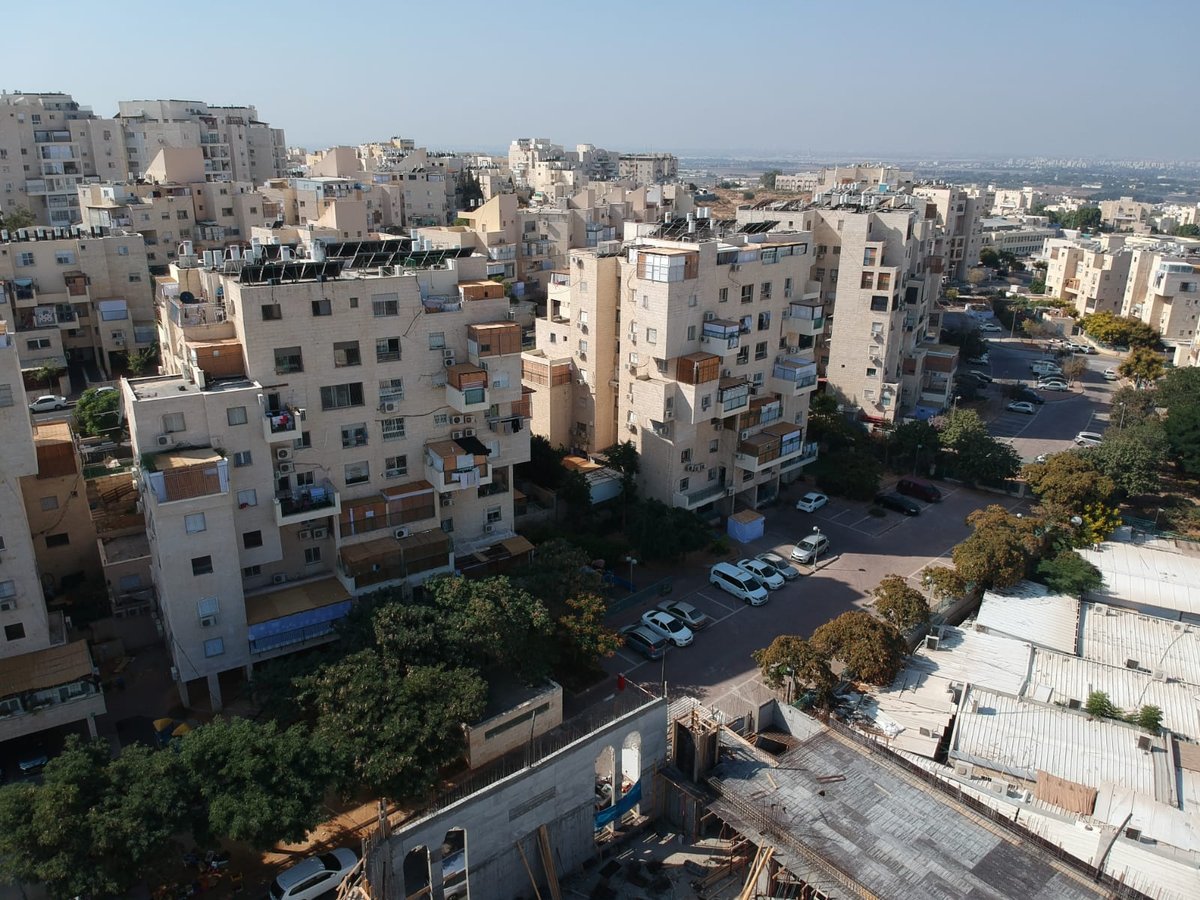 הסוכות של העיר אלעד - בתיעוד מהרחפן • צפו