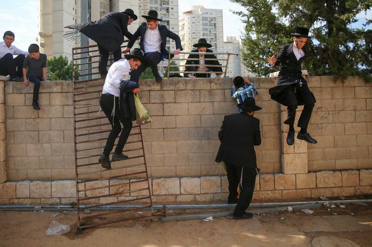 תיעוד מסכם: הלווית פוסק הדור בבני ברק