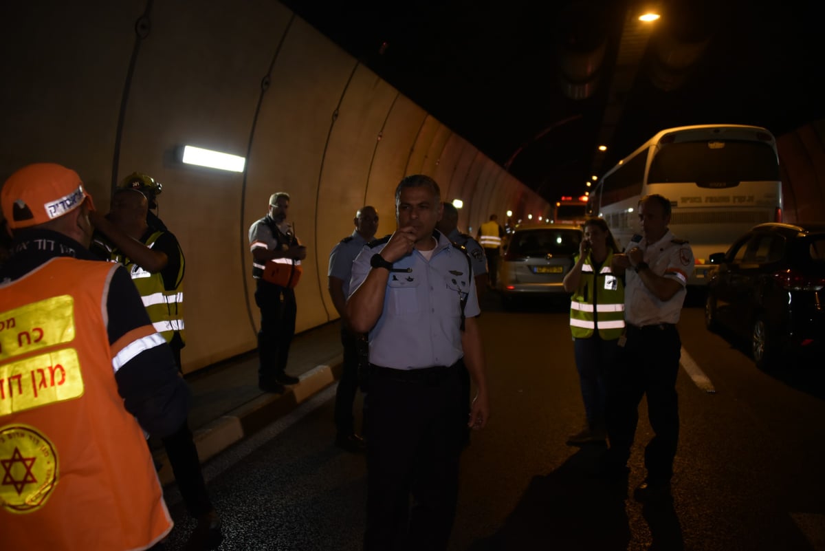 כך נערך תרגיל חירום במנהרות הכרמל • צפו