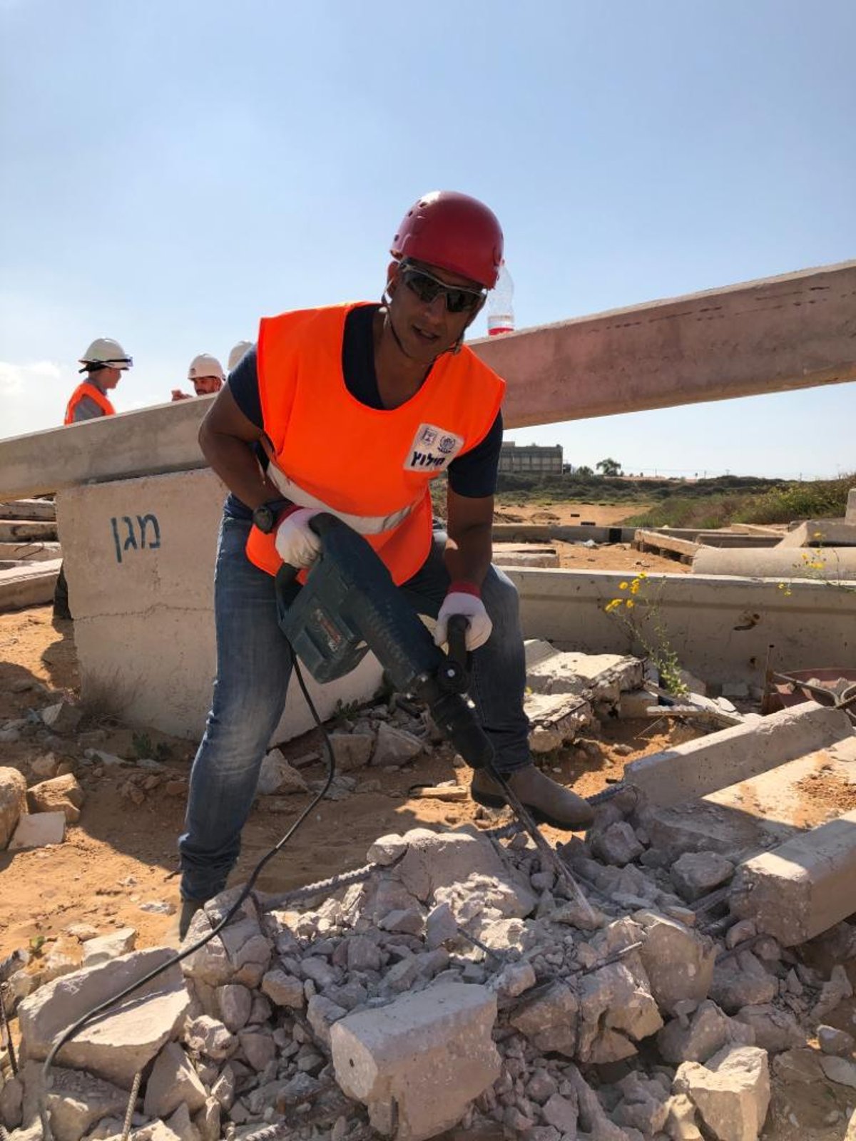 תיעוד: כך נערכים בכנסת לאירוע רב נפגעים