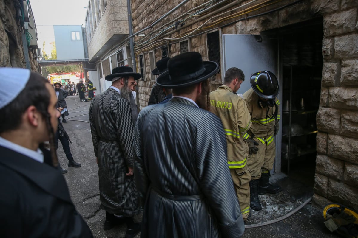 שריפה בתולדות אהרן: תלמידי החיידר פונו