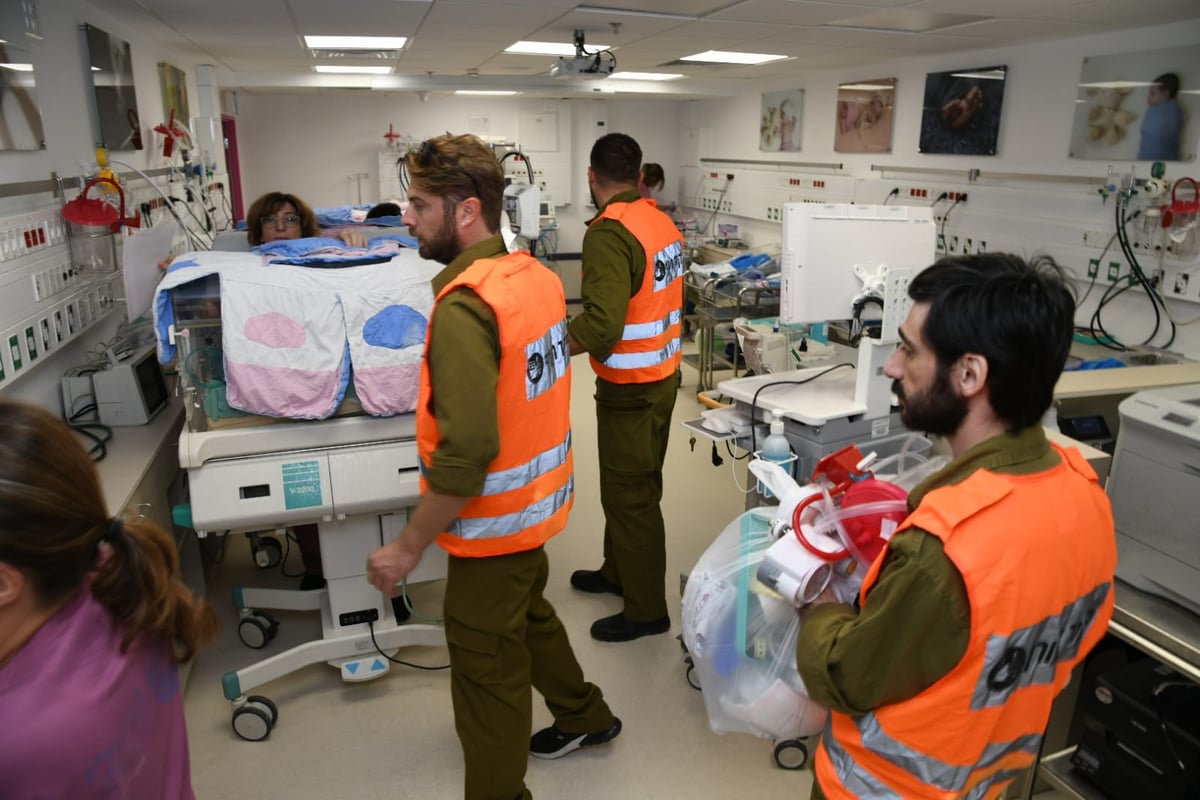 הילדים והתינוקות הועברו לאשפוז מוגן • צפו