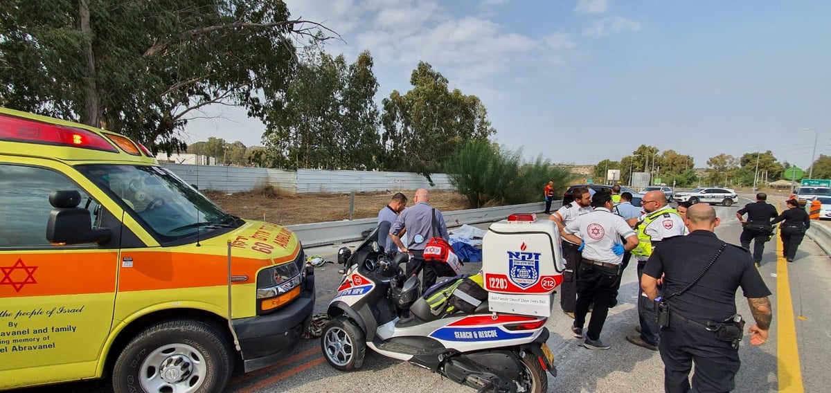 שני צעירים רכבו על אופנוע ונהרגו מפגיעת משאית