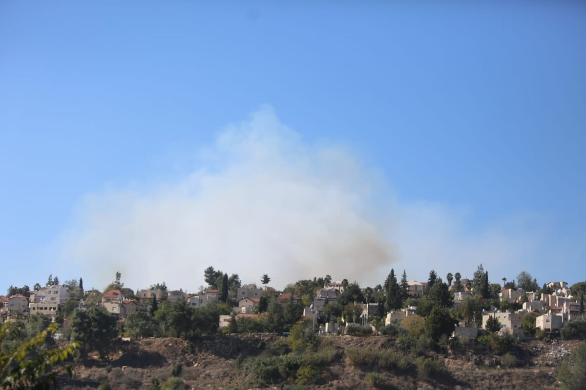 המסוק המשטרתי תיעד: השריפה במבשרת