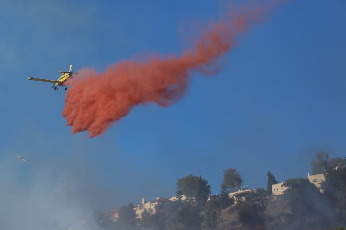 שריפה גדולה ליד מבשרת ציון; תושבים פונו