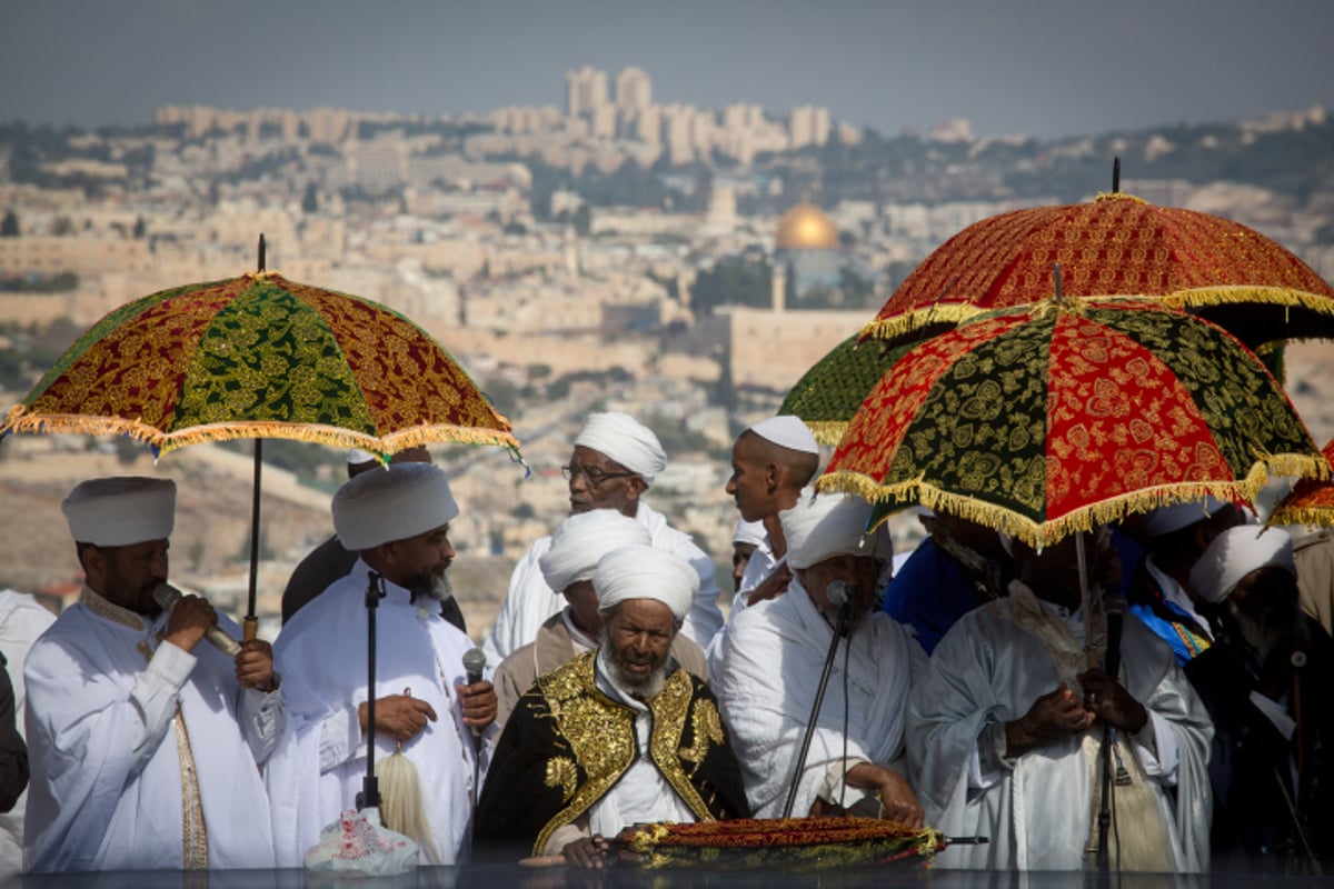 חגיגות הסגד בארמון הנציב מול הר הבית