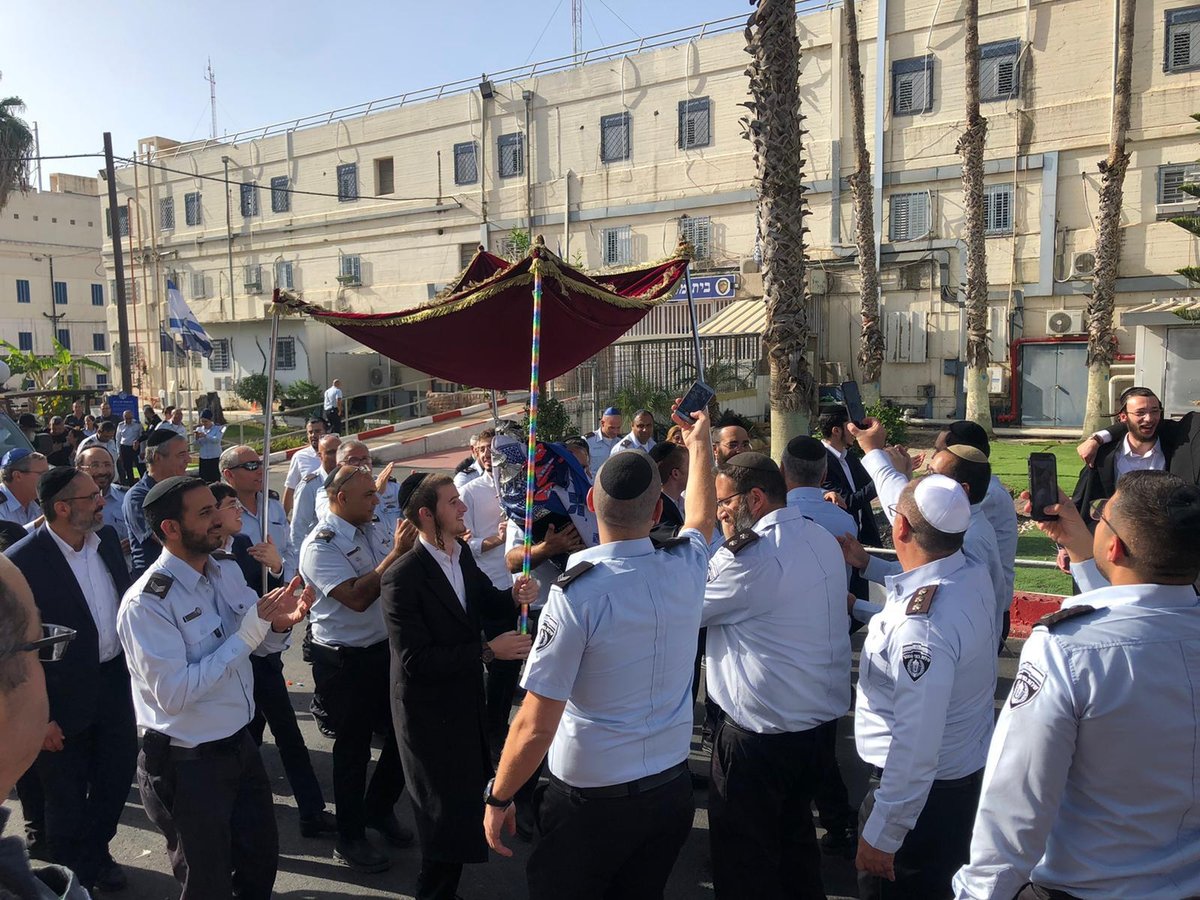 תיעוד: אגף תורני חדש נחנך בבית הסוהר איילון