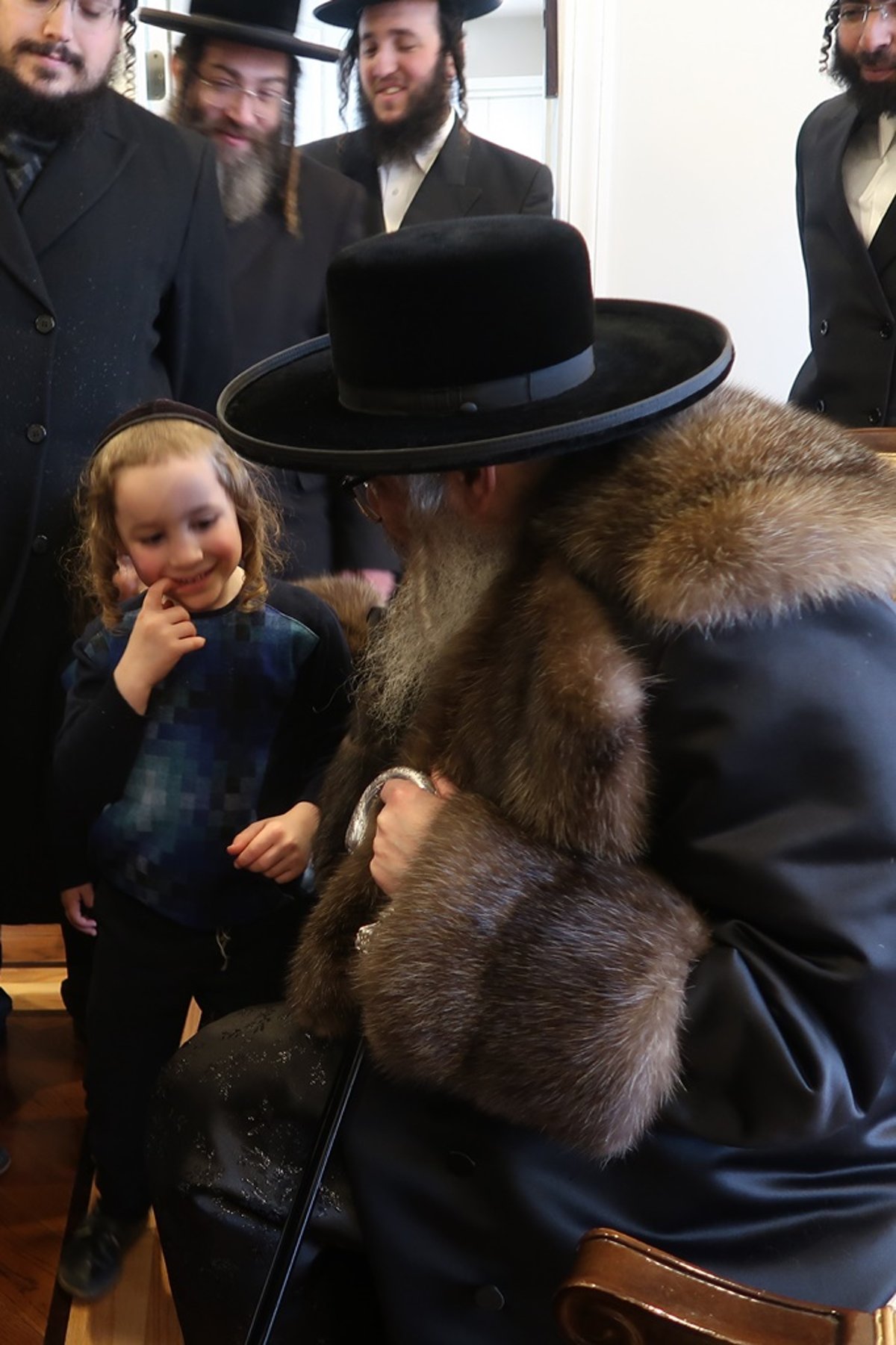 האדמו"ר מסאטמר במעמד 'חלאקה' לנכדו