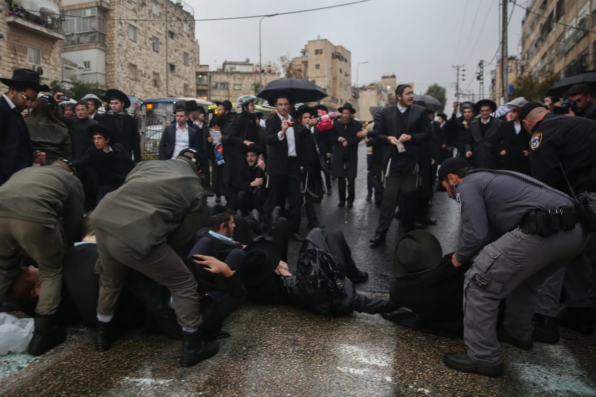 גלריה מסכמת: הפגנת הפלג שבתוך הפלג