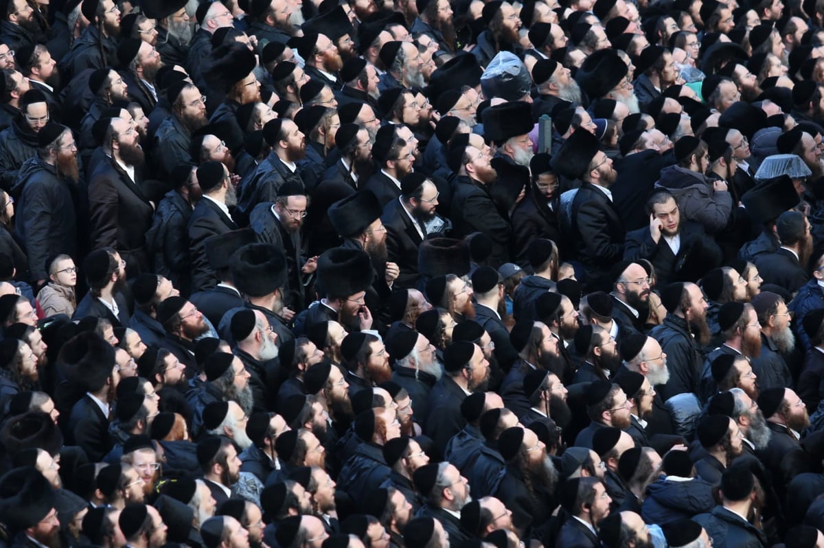 צפו: רבבות בשמחת החופה לנכד האדמו"ר מגור