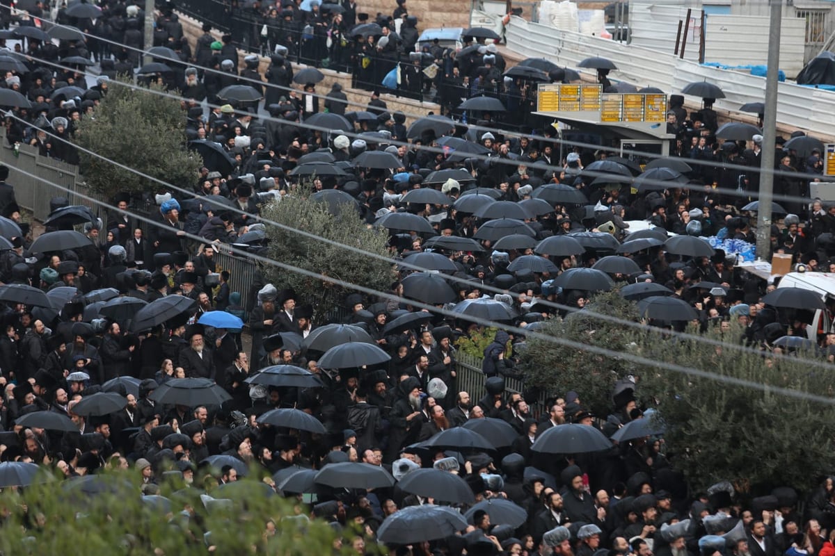 צפו: רבבות בשמחת החופה לנכד האדמו"ר מגור