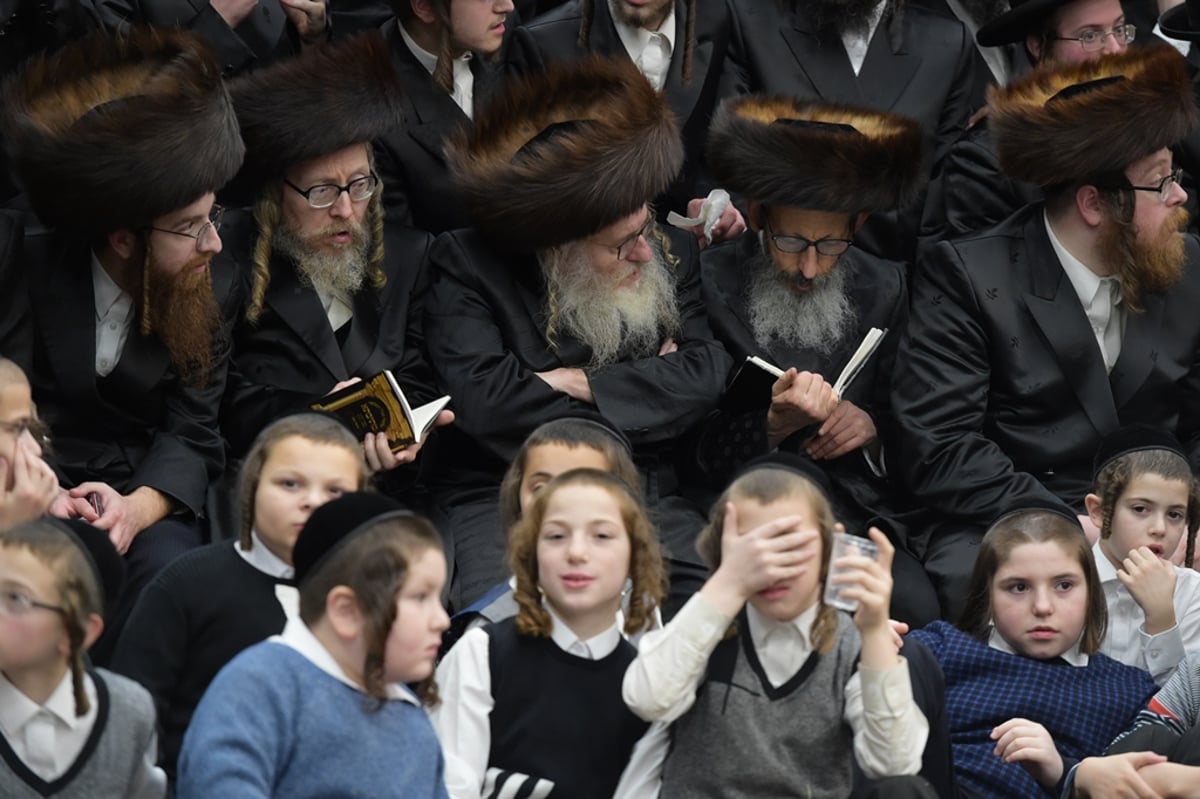 אלפים בשמחת החתונה לנכד האדמו"ר מסאטמר