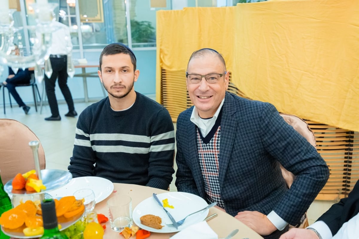 ברוסיה חגגו שבע ברכות לבת הרב הראשי