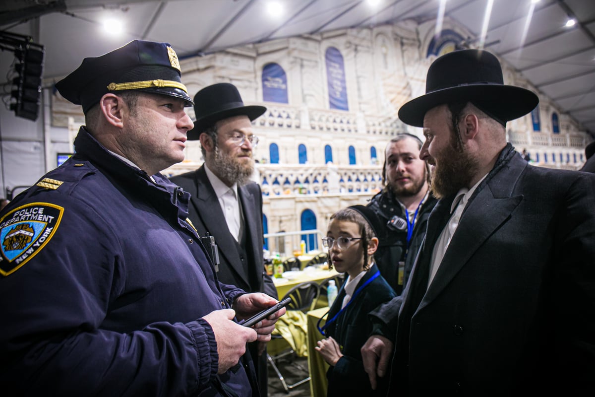 אלפים בכינוס 'יום ההצלה' בחסידות סאטמר