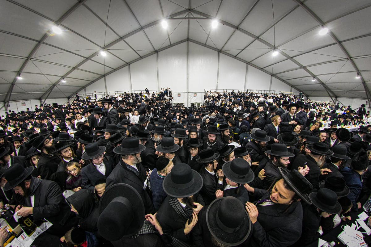 אלפים בכינוס 'יום ההצלה' בחסידות סאטמר