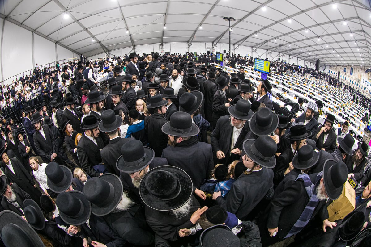 אלפים בכינוס 'יום ההצלה' בחסידות סאטמר