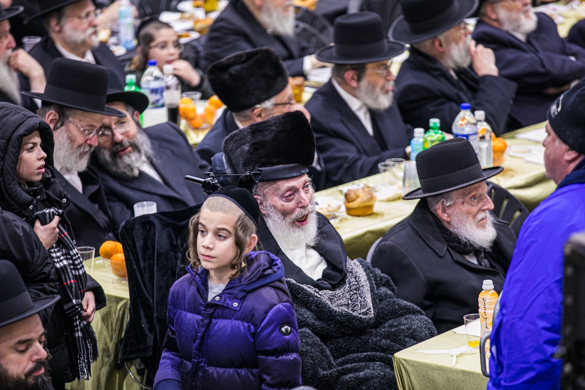 אלפים בכינוס 'יום ההצלה' בחסידות סאטמר