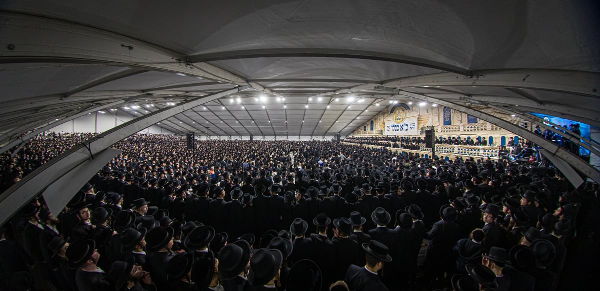 אלפים בכינוס 'יום ההצלה' בחסידות סאטמר