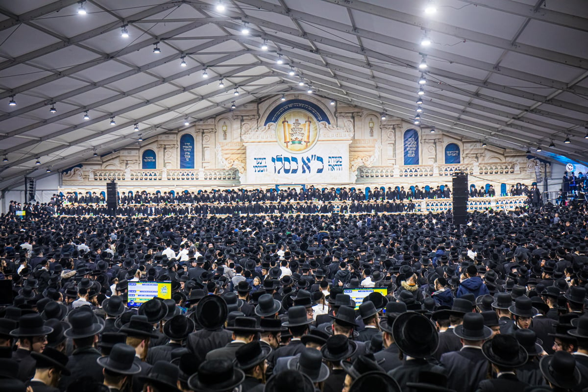 אלפים בכינוס 'יום ההצלה' בחסידות סאטמר