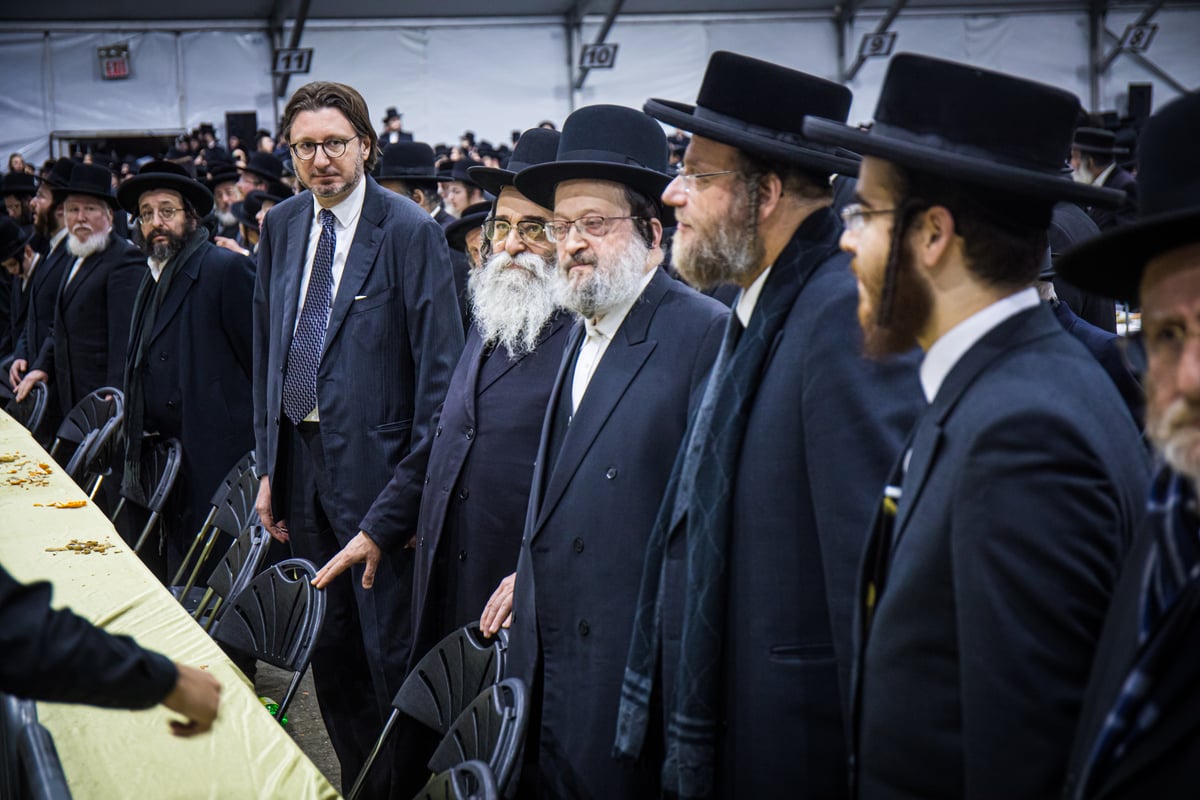 אלפים בכינוס 'יום ההצלה' בחסידות סאטמר