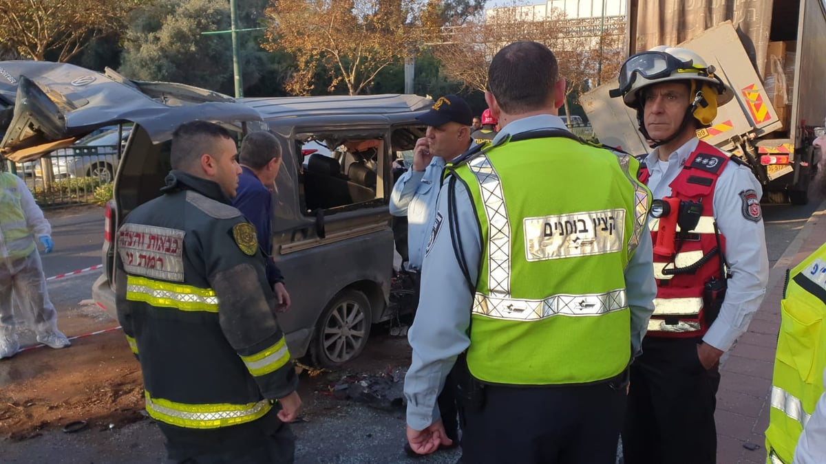 "תאונה קשה מאוד"; 2 הרוגים ופצועים בתאונה בכביש 4