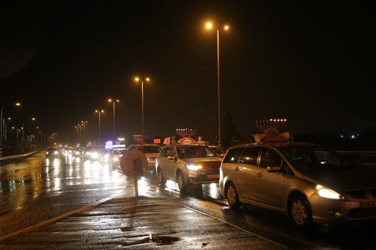 תיעוד: שיירות האור של חב"ד ברחבי הארץ