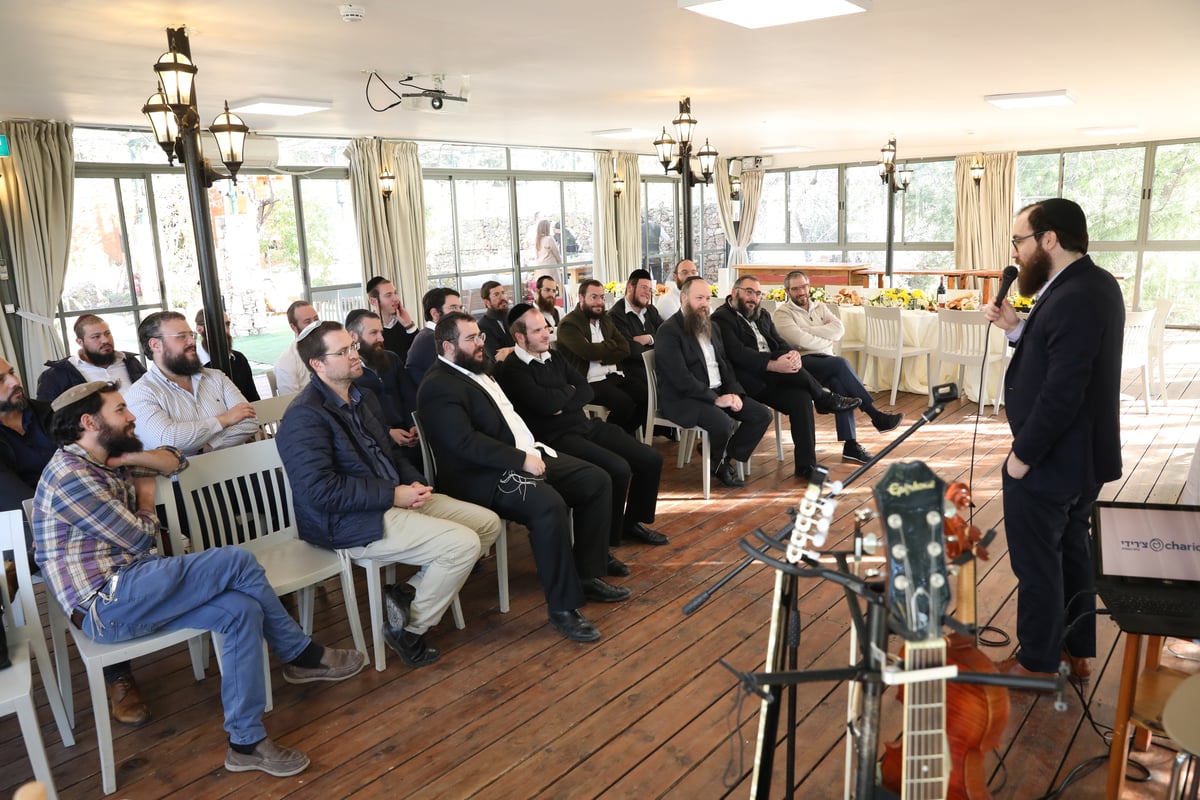 צ'רידי: דולר של הרבי ומיליארד דולר לצדקה