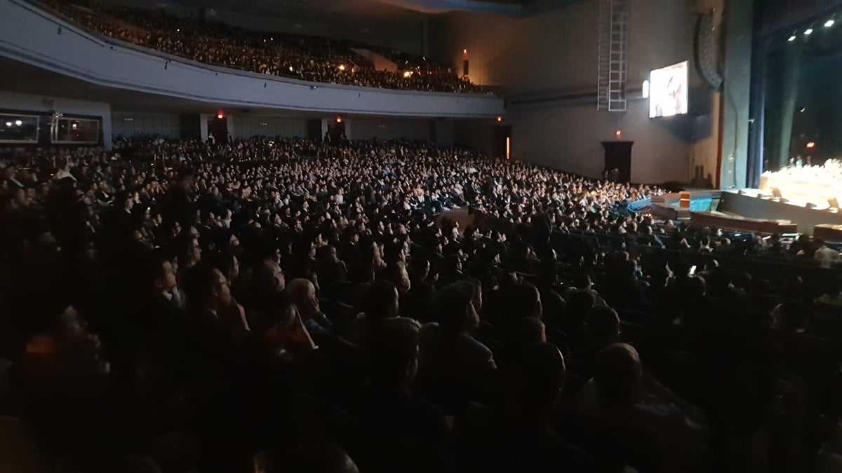 שיקגו: אלפי יהודים חגגו את סיום הש"ס • צפו