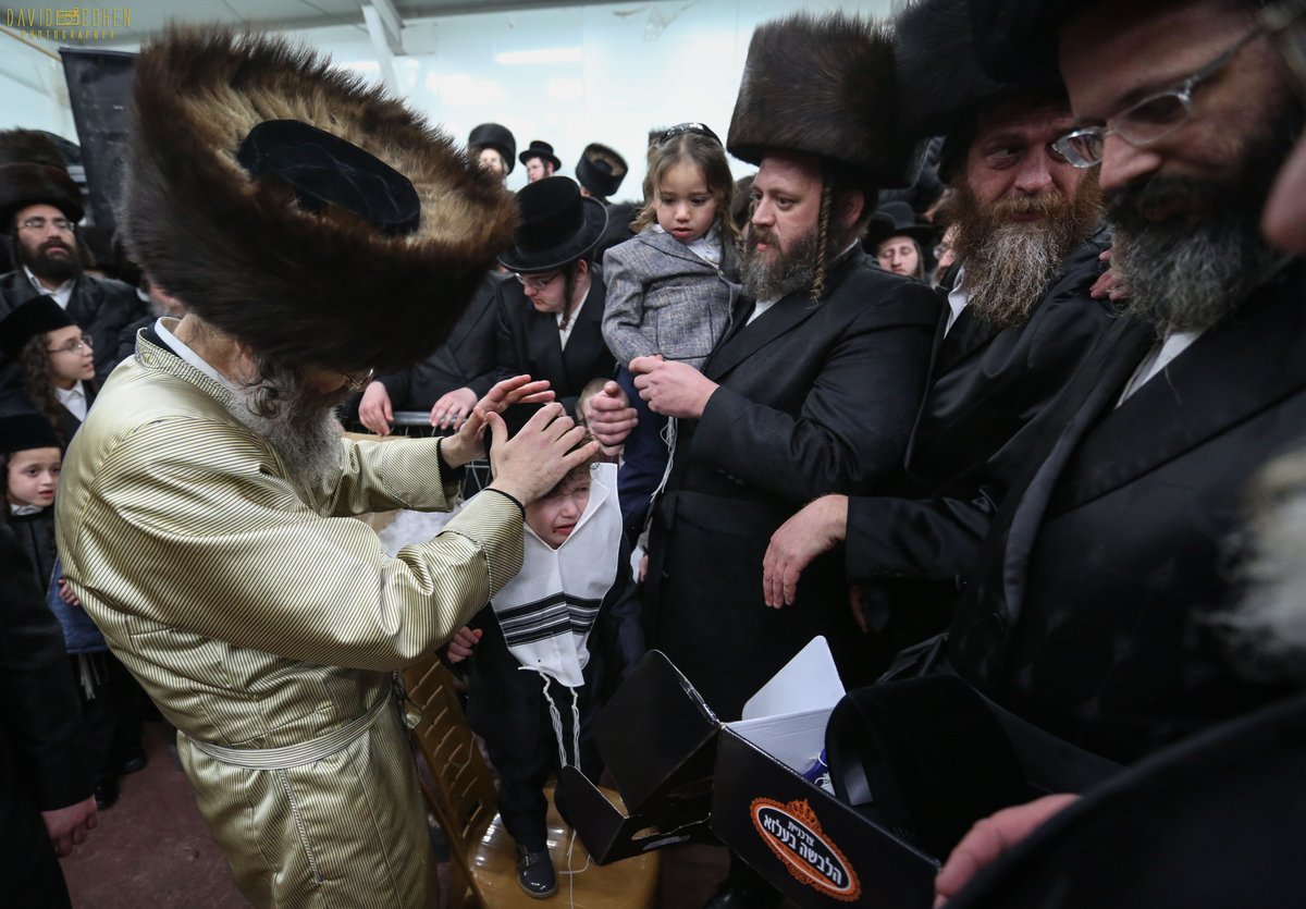 סליחות והדלקה: המשפיע ר' מיילך בידרמן במירון