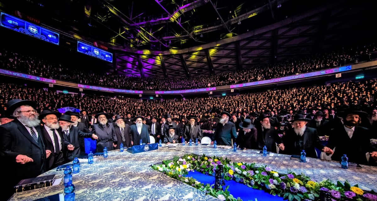 צפו: קליפ וגלריה ממעמד סיום הש"ס של 'דרשו' ביד אליהו