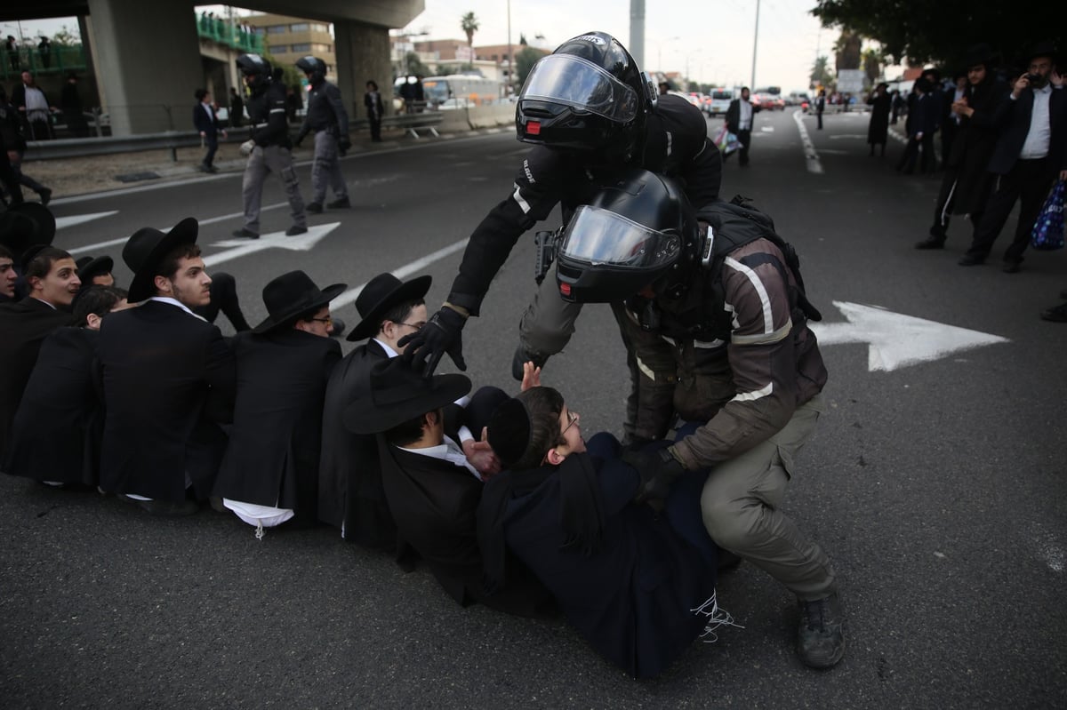 'הפלג' חסמו את בני ברק; הפגינו ב'כביש 4' על מעצר עריק