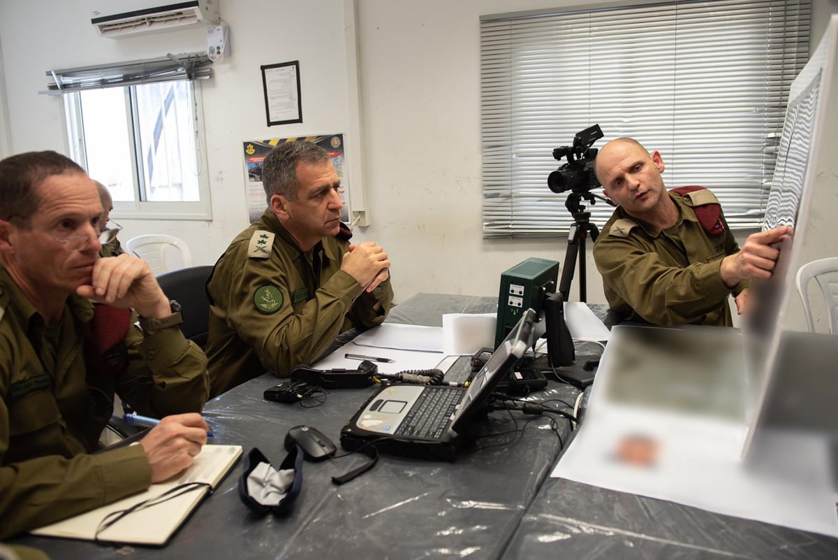 נתניהו: "אבו מאזן, דקירות ודריסות לא יעזרו"