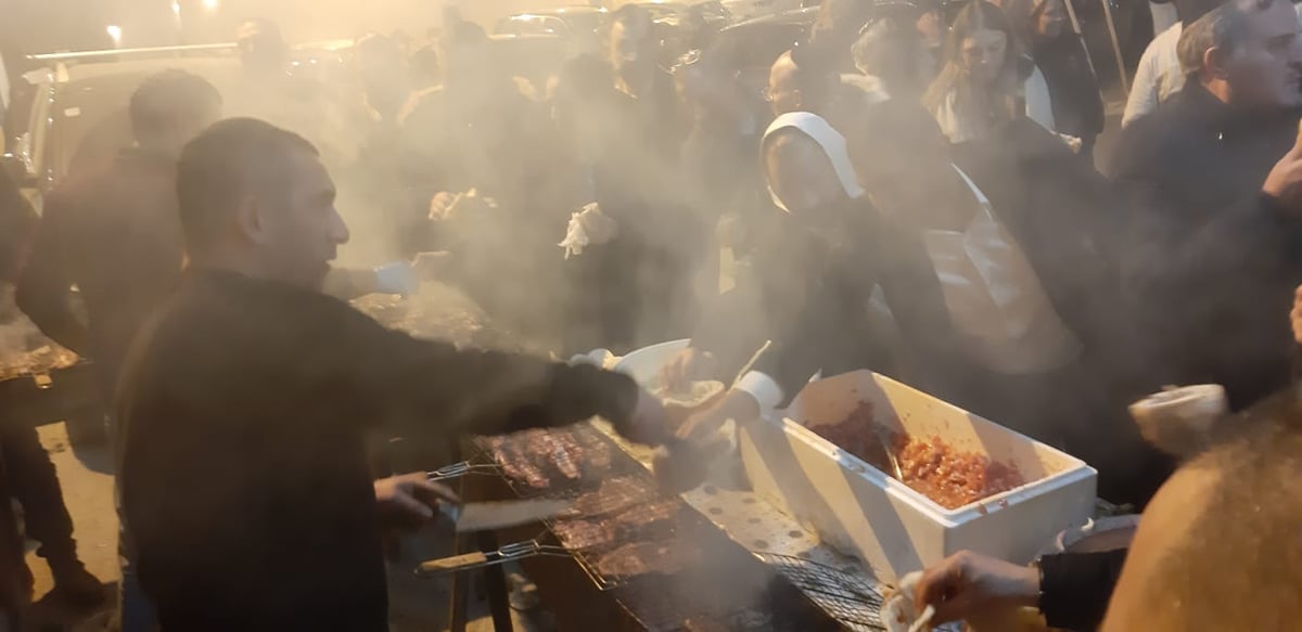 המונים בהילולת 'רבי יצחק הגדול' במרוקו