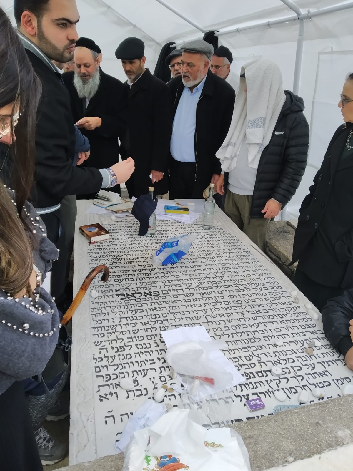 העליה לציון הצדיק רבי חיים פלאג'י זיע"א • צפו