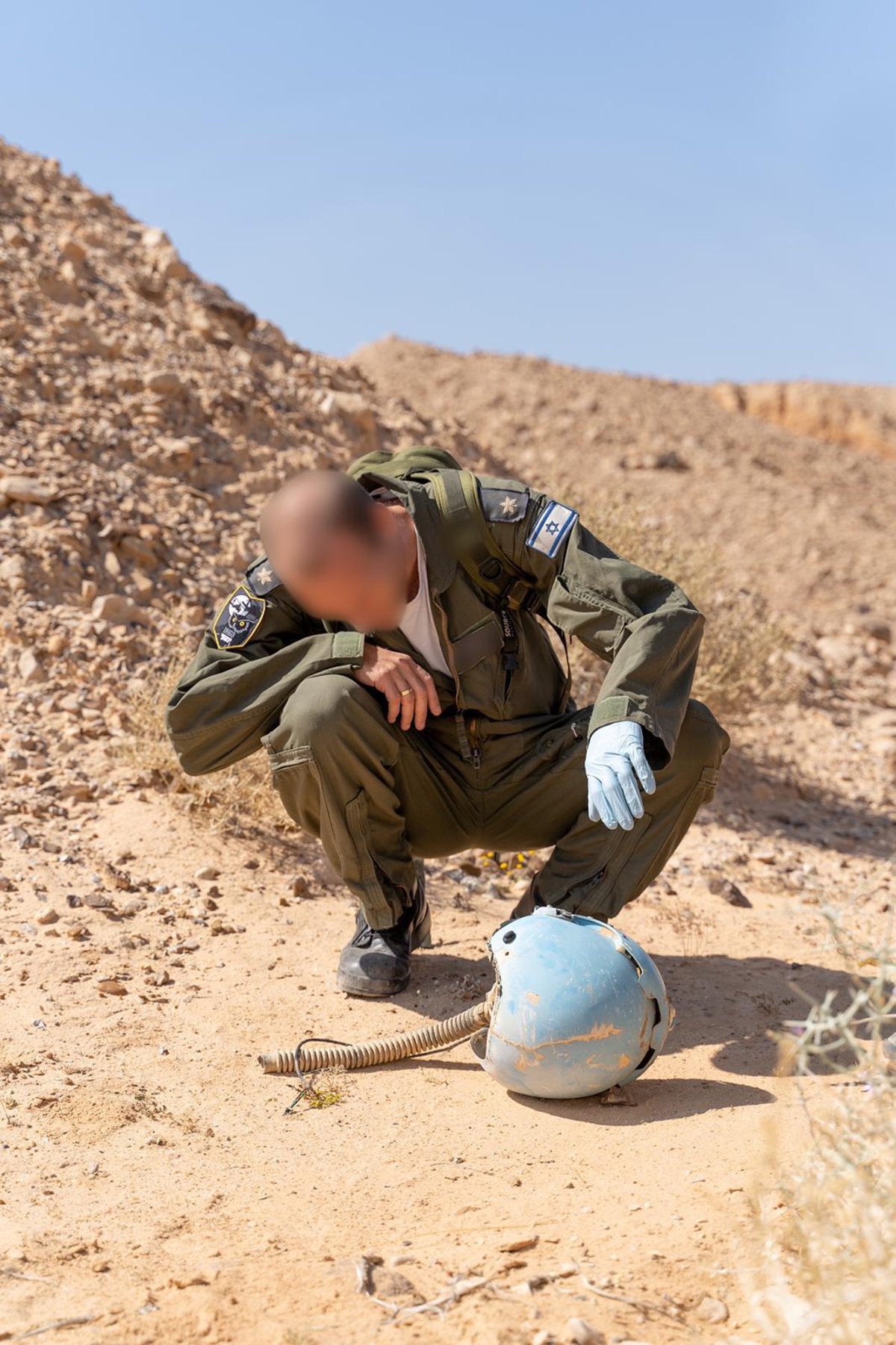 צפו: כך נמצאה הקסדה של חלל צה"ל בנחל