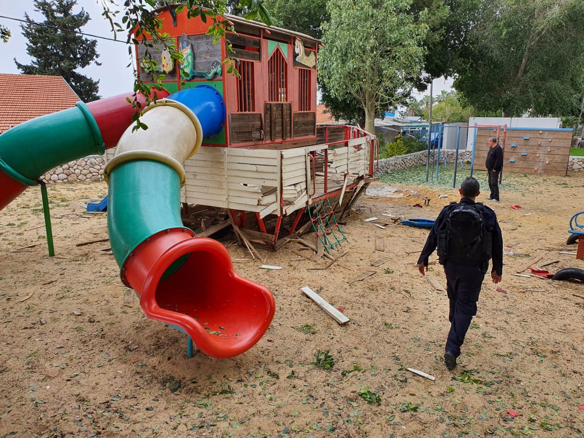 מטחי רקטות לשדרות ו'עוטף עזה'; אחת נפלה ליד ישיבה