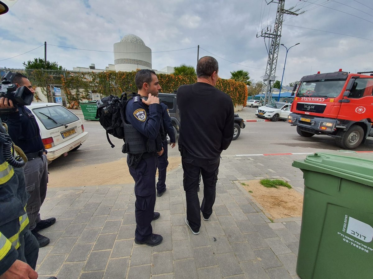 מטחי רקטות לשדרות ו'עוטף עזה'; אחת נפלה ליד ישיבה