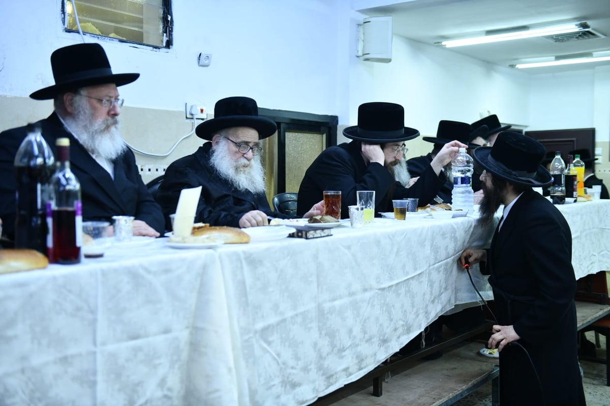 ב'מאקווא' בבני ברק ציינו 'יארצייט' לגאב"ד