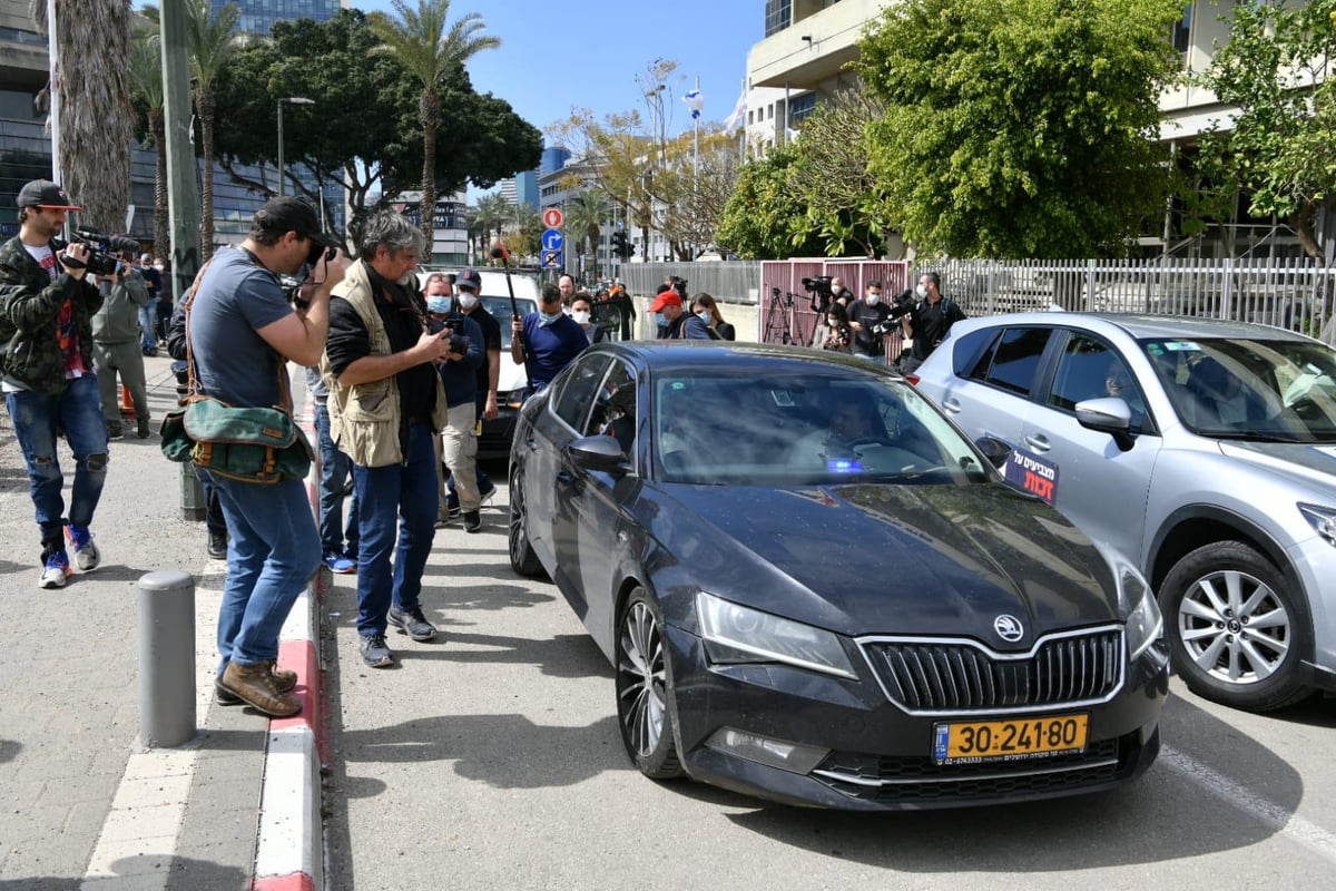 ליצמן בקלפיות הקורונה: "אל תחששו לבוא"