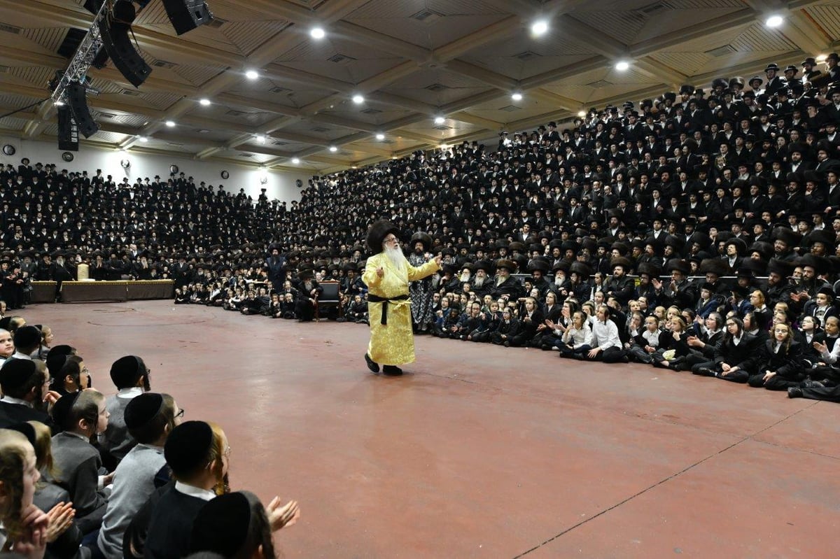 מהקבלת פנים ועד ה'מצווה טאנץ' בחתונת צאנז - סטריקוב