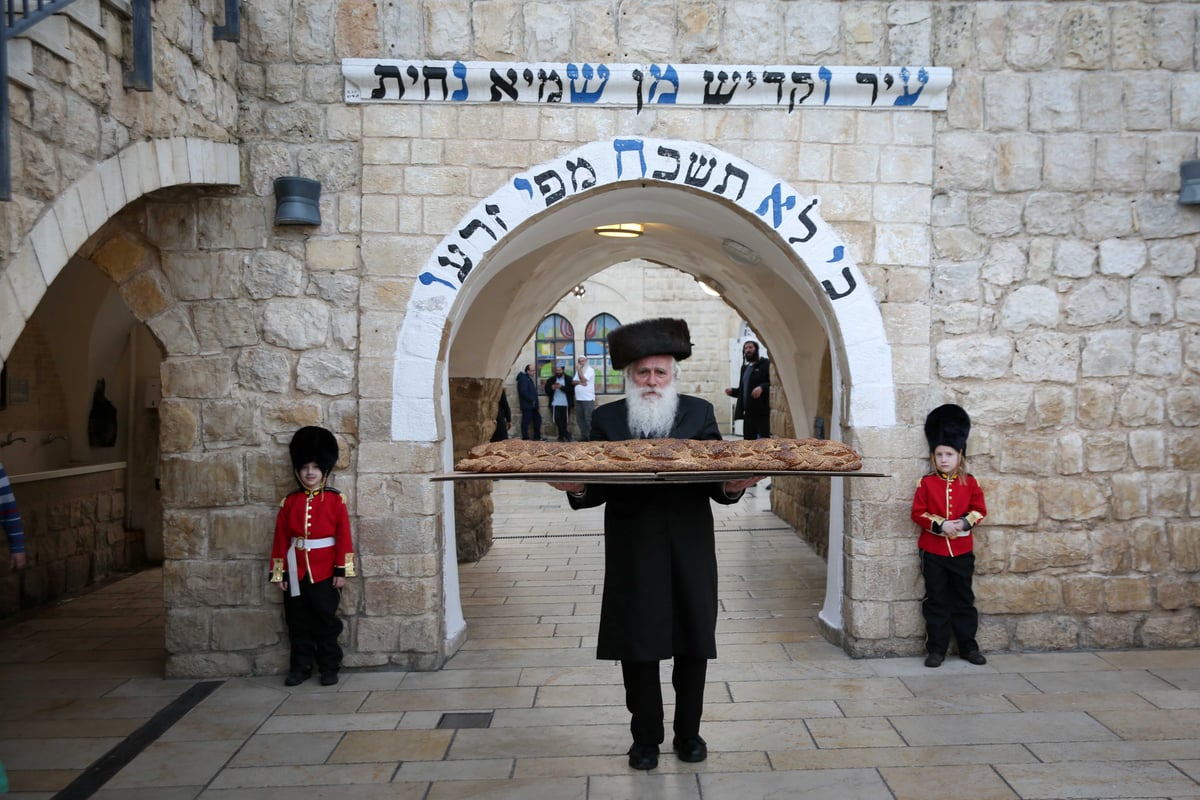 חגיגת פורים בציונו של רבי שמעון בר יוחאי