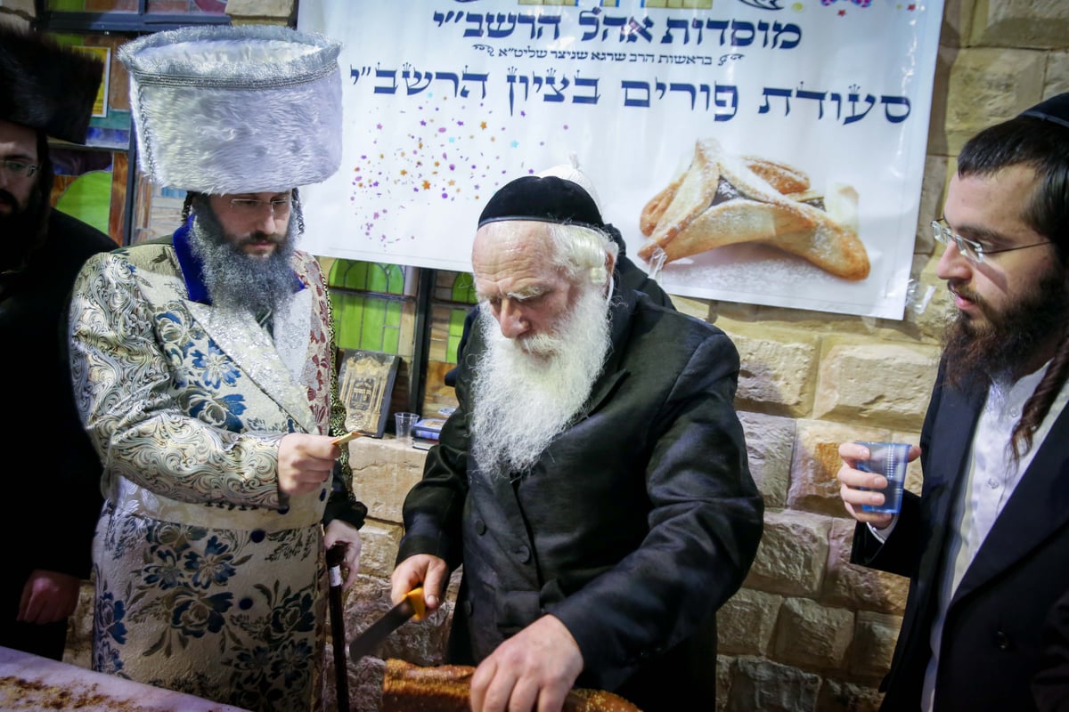 חגיגת פורים בציונו של רבי שמעון בר יוחאי