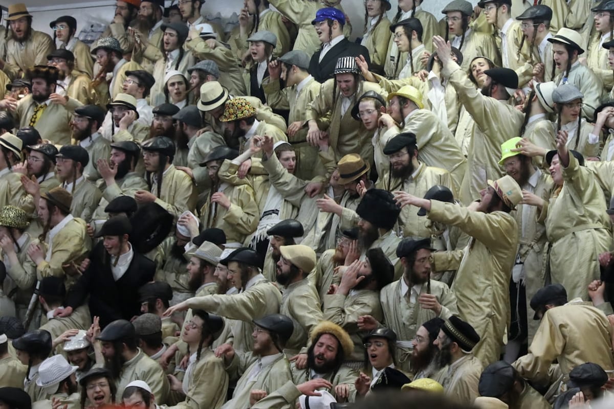 שיכורים על הפארנצ'ס: פורים בתולדות אהרן