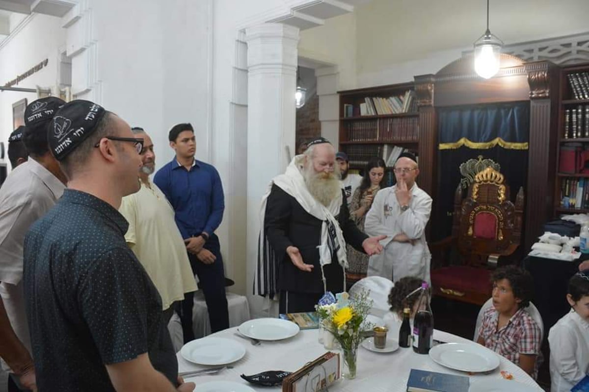 מסירות נפש: המוהל טס לברית ונכנס לבידוד